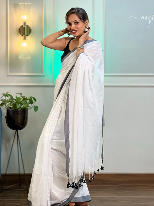 Moha Dhawal Mul Cotton Saree