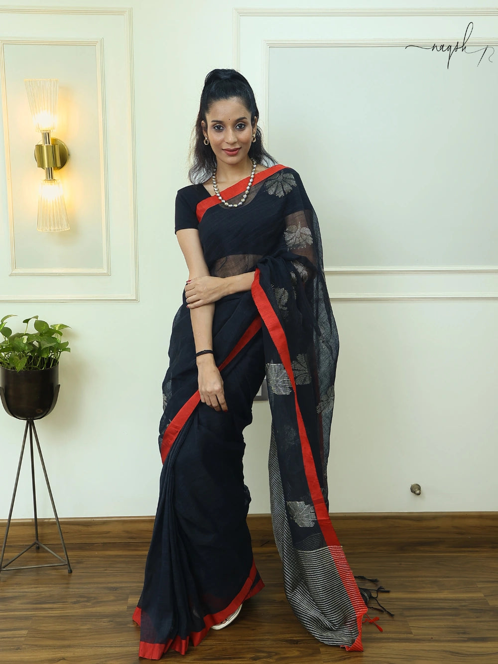 Linen Black Tissue Pallu Saree