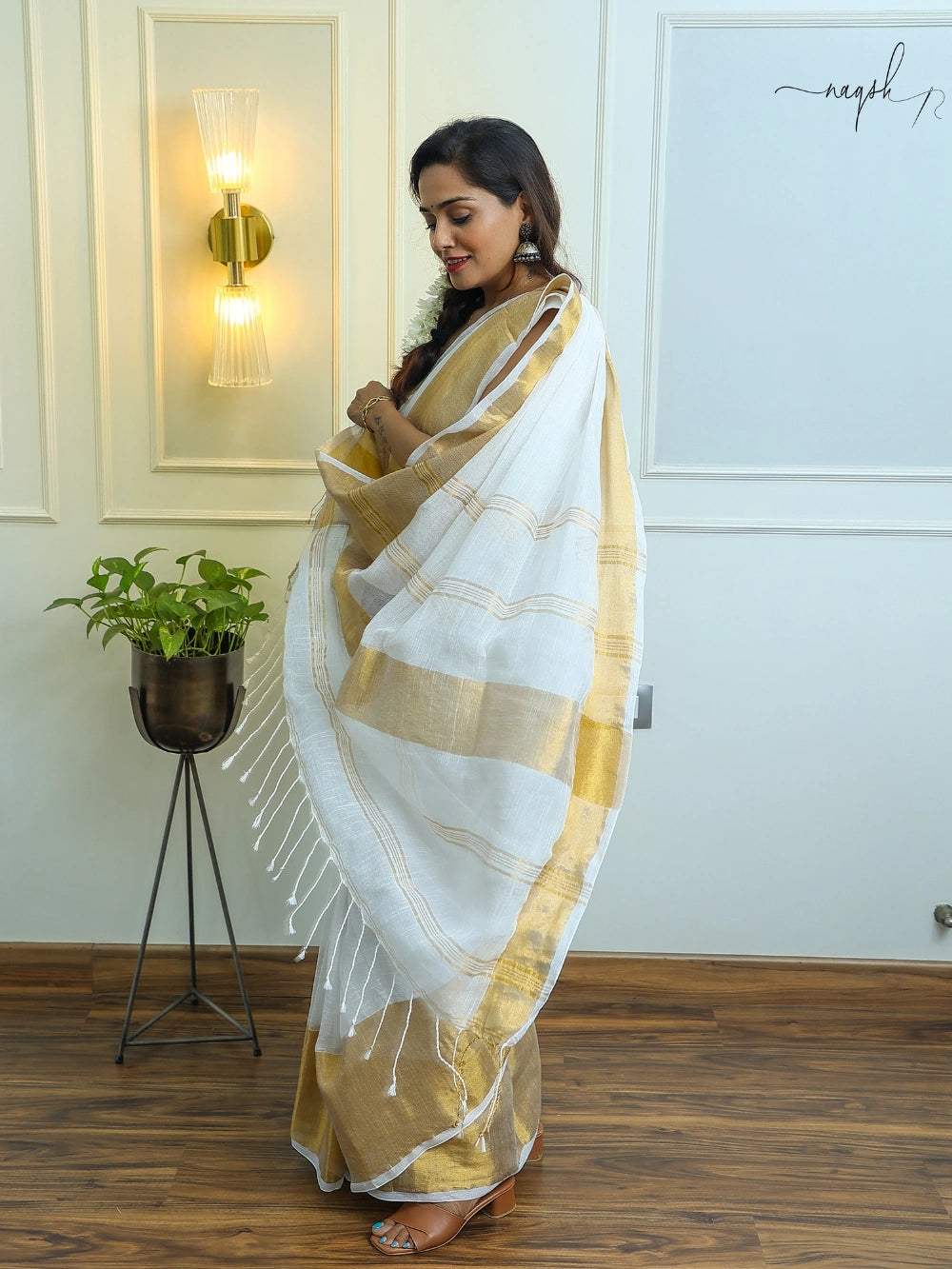 White Gold Pure Linen Saree